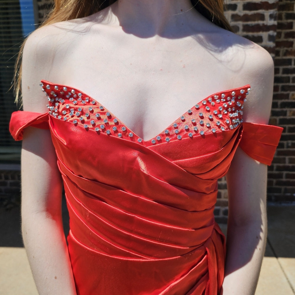 Red Ruched Off-Shoulder Prom Gown - Picture 2 of 7